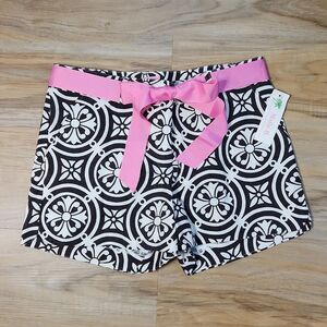 🔹️NWT Molly B Black and White Print Belted Shorts Size 6